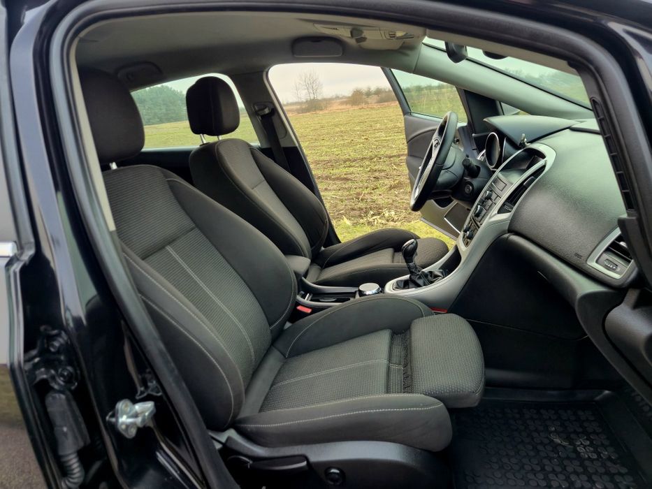 Opel Astra J 1.4 140KM_LPG_Ledy_Salon PL_1 właściciel_Serwisowana