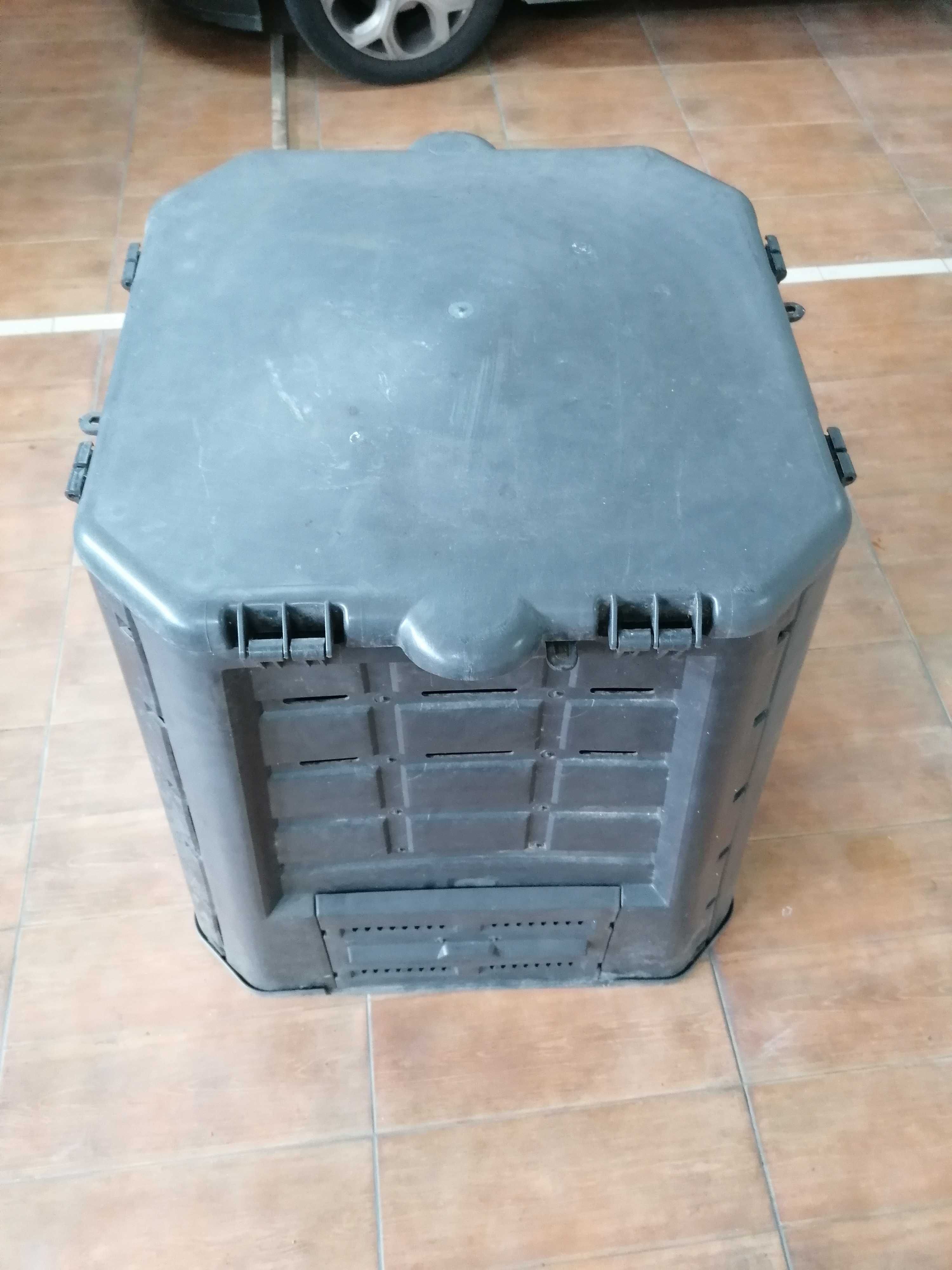 Compostor 60X60X73cm - 260L (usado)