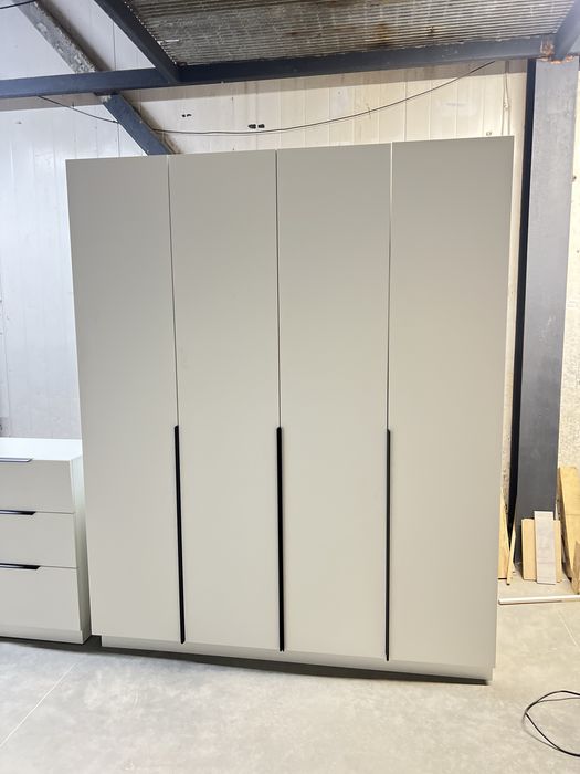 Меблі шафи кухні на замовлення