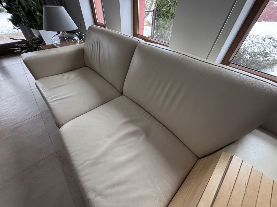 Zestaw mebli firmy Kler