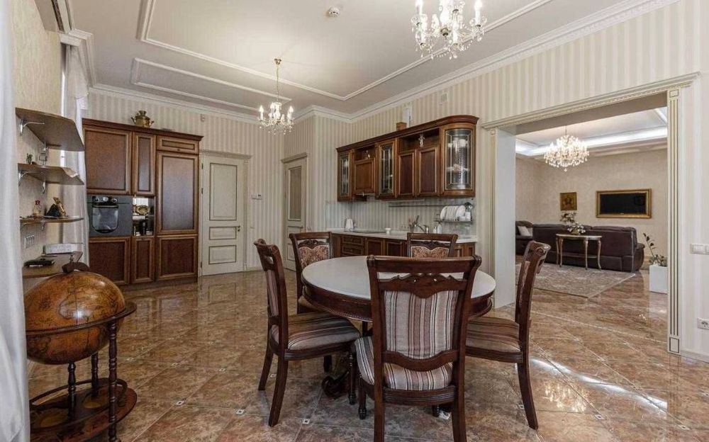 Продаж будинку для великої родини на Київському морі с.Хотянівка