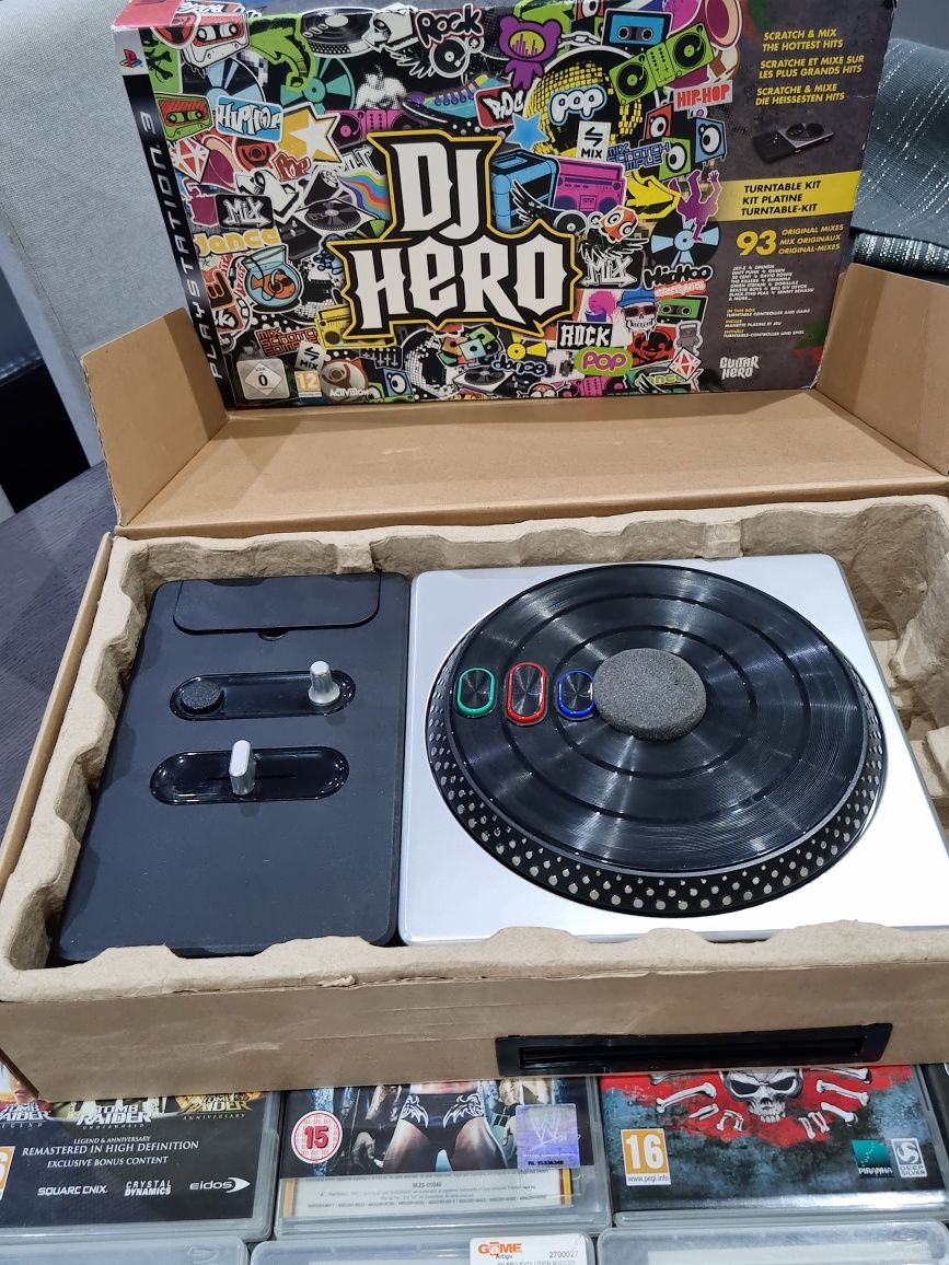 Set Dj Hero + 13 jogos para Playstation 3