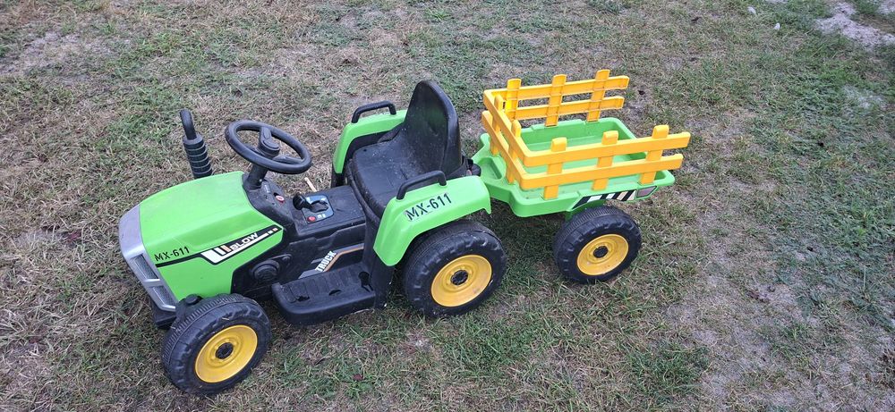 Traktorek na akumulator