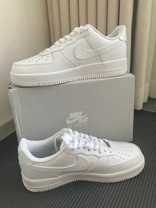 Buty sportowe "Nike_Air_Force_1_Low_White R.36
