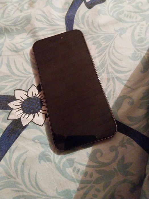 Iphone 14 pro max. Andr