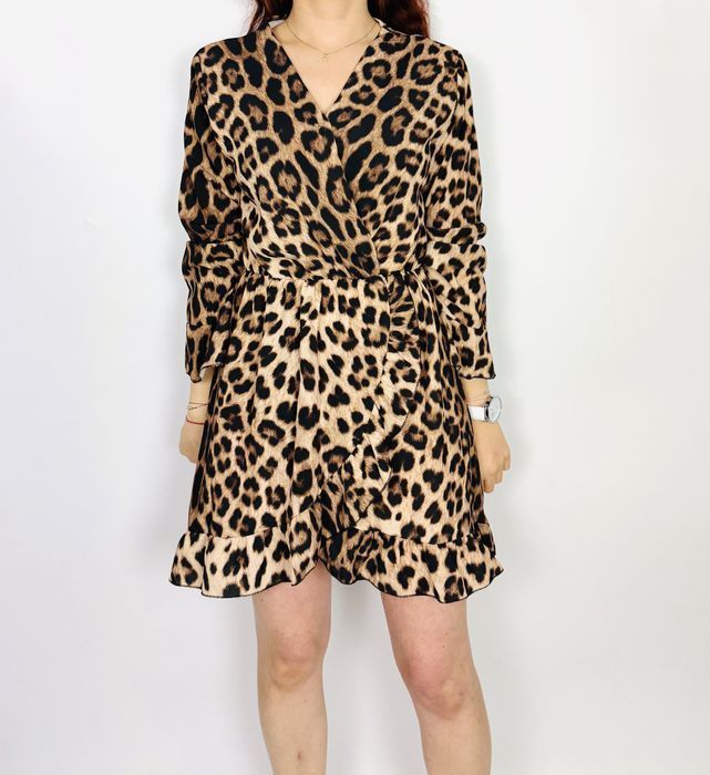 Krótka sukienka w panterkę z falbaną S 36