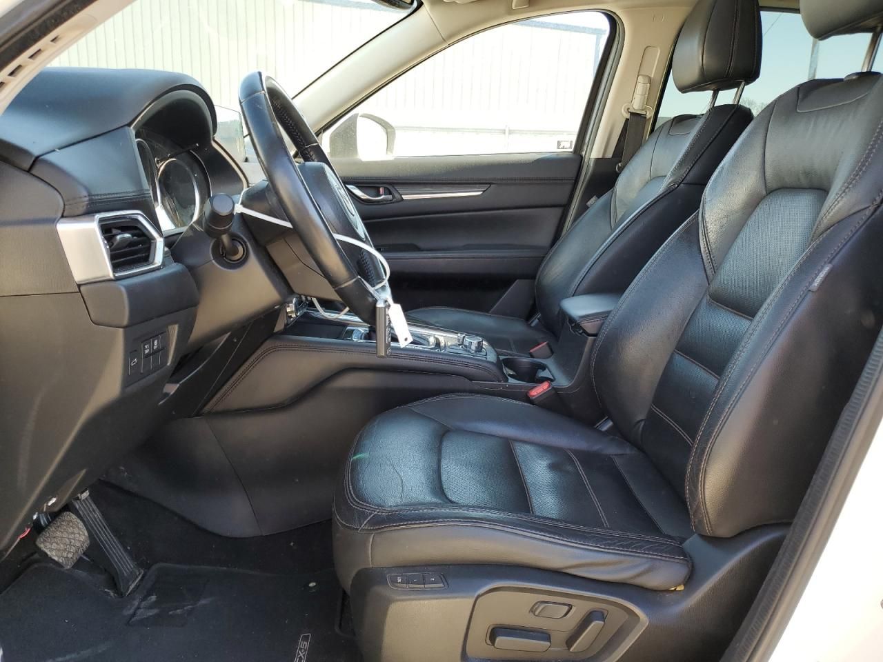 Бампер Mazda CX5 2016-2021 разборка цх5 запчастини
