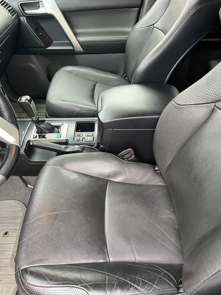 Toyota Land Cruiser 150 LUX