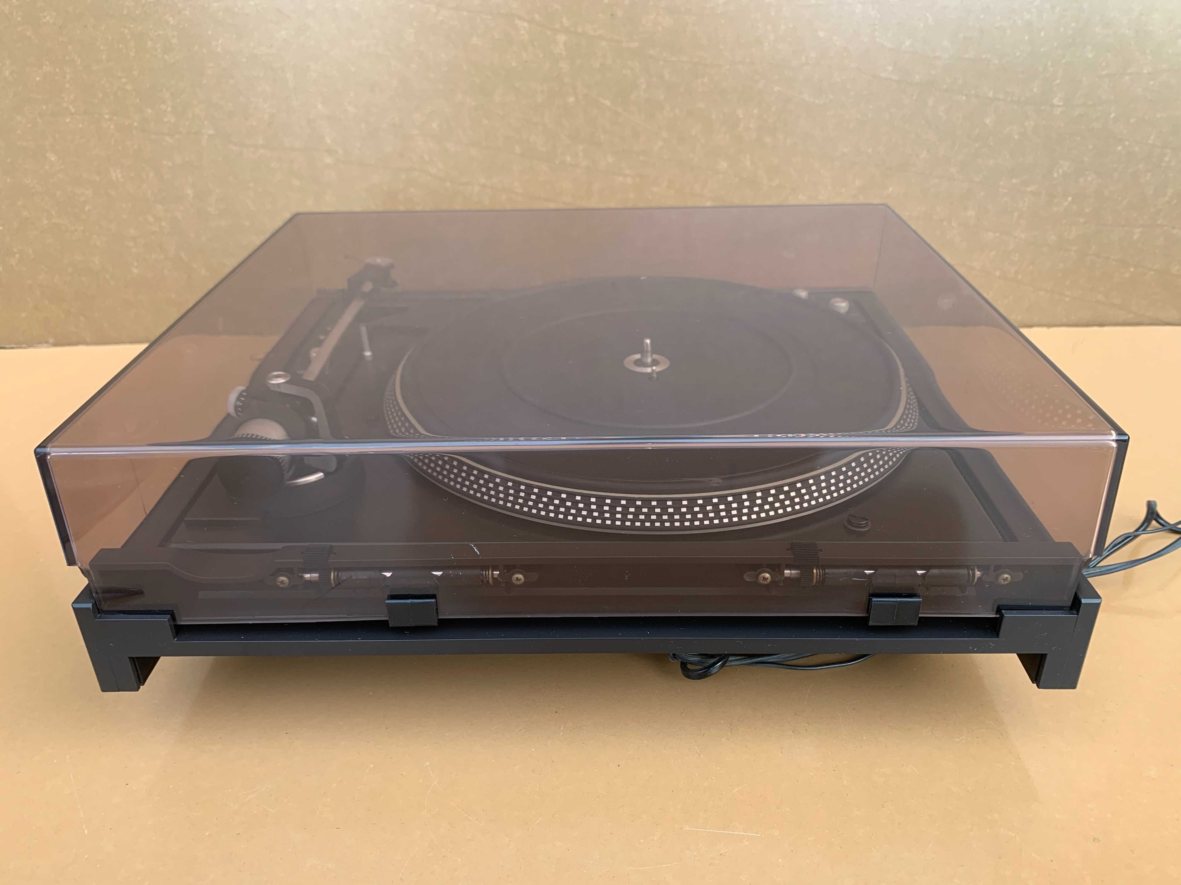 Gramofon DUAL 650RC automatic
