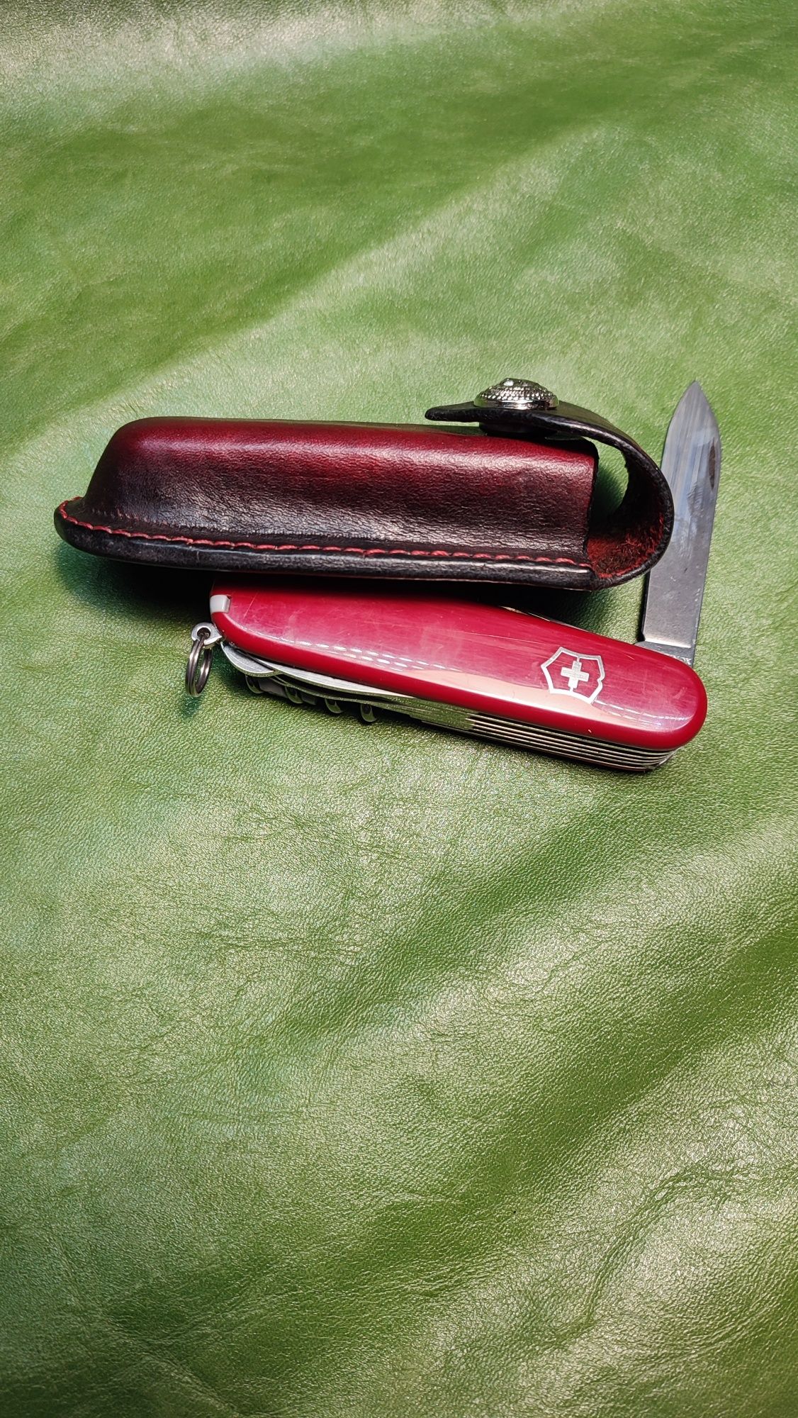 Scyzoryk etui skórżany Victorinox