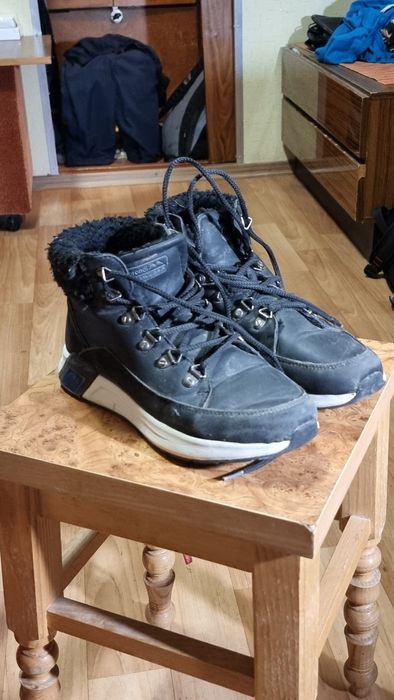Ботинки утепленные