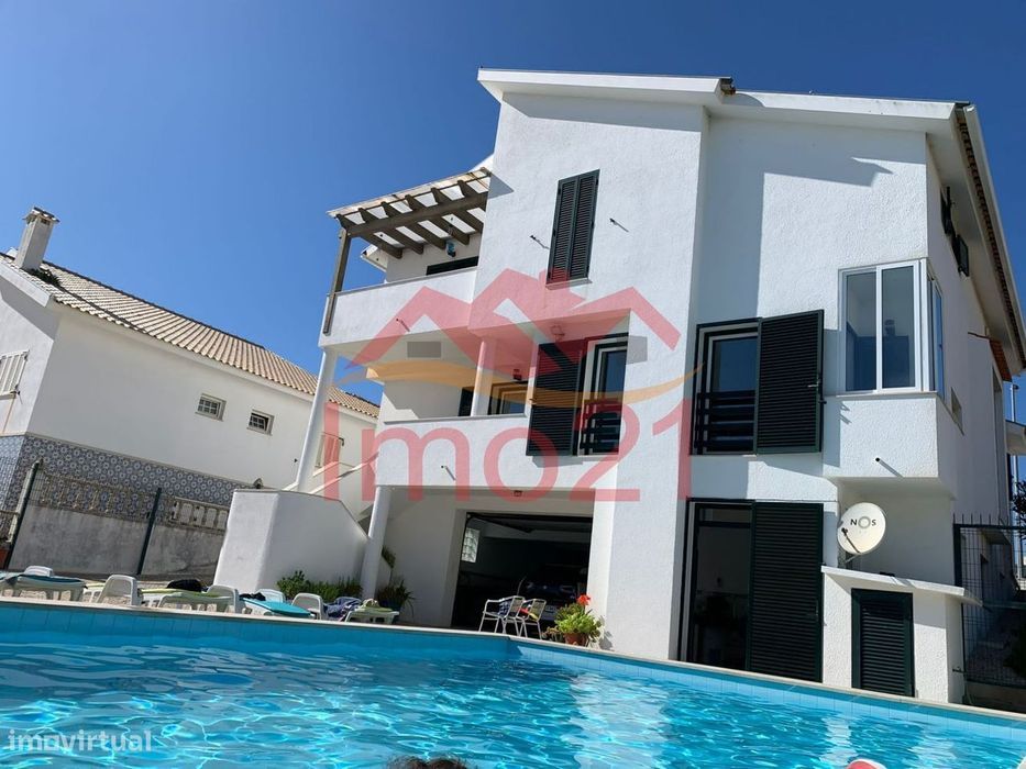 Moradia T4 com Piscina Vagueira