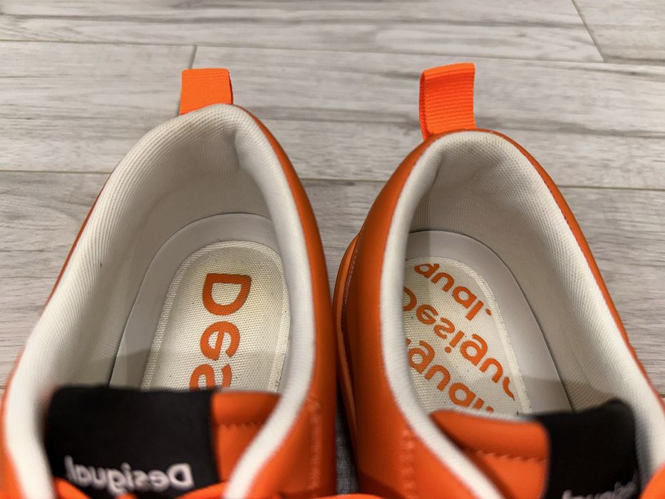 Кросівки відомого італійського бренду Desigual мокасини