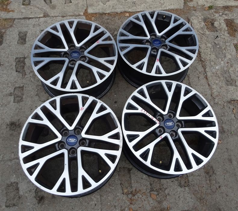 ford kuga mk3 escape felgi aluminiowe 18 5x108 et50 komplet