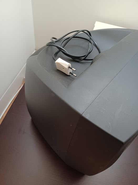 Televisão com leitor de cassetes