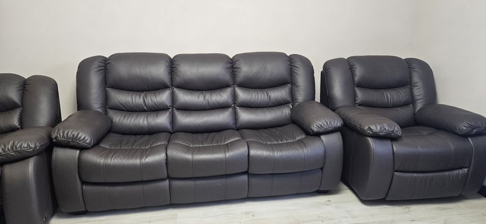 Шкіряний диван та 2 крісла з реклайнером