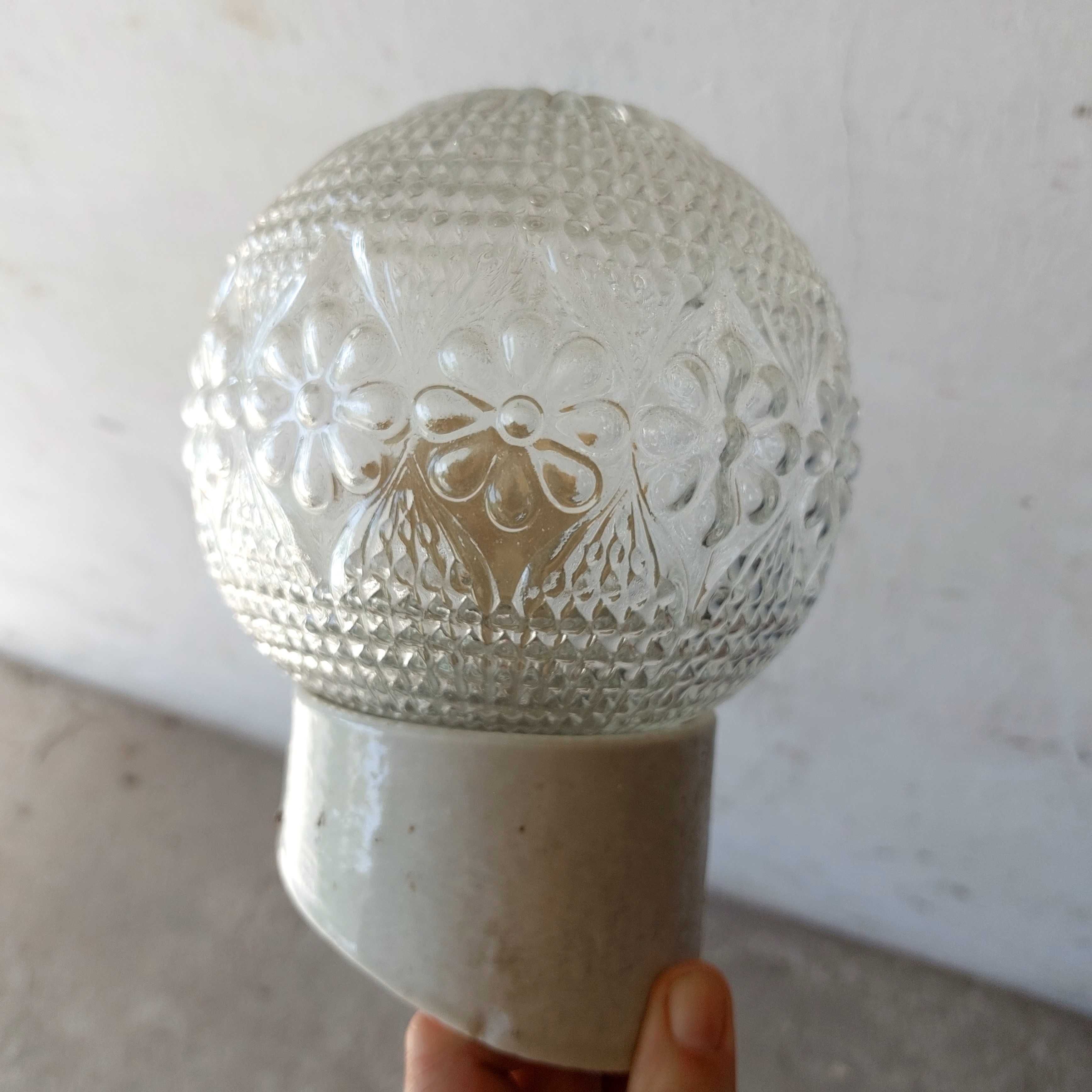 Oprawa porcelanowa z kloszemWOS-60 230 V PRL