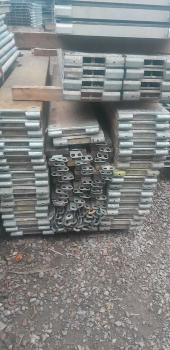 Rusztowanie Elewacyjne BOSTA Zobacz