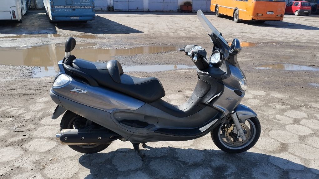 Piaggio X9 500 Evolution z 2004r