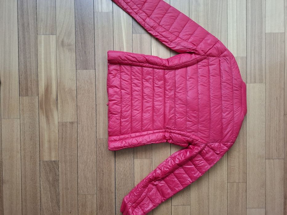 Женский пуховик Armani Exchange