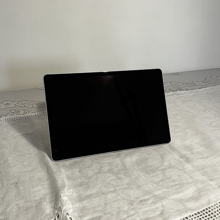 Samsung Galaxy Tab S9 FE - Usado | 256 GB | 8 Memória RAM | 10.9”