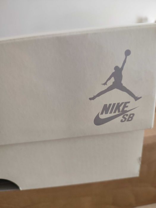 Air Jordan 4 SB Navy