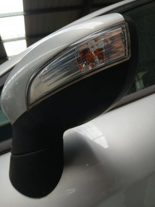 Retrovisor / espelho esquerdo FORD Fiesta VI (CB1, CCN)