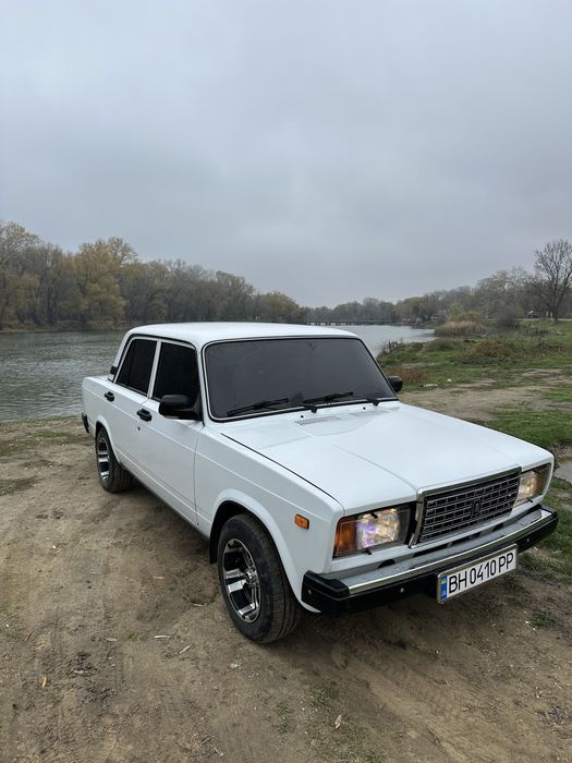 Продам Ваз 2107 инжектор