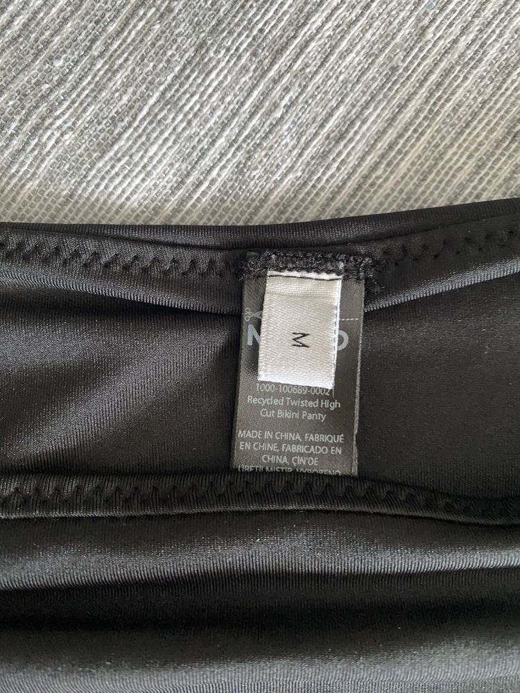 Nowe wysokie majtki bikini NA-KD czarne M