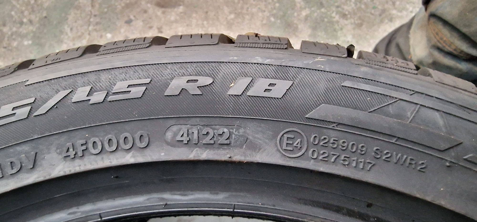 E22 4 x 225/45r18 Apollo Aspire XP Winter  95V XL nowe opony zimowe