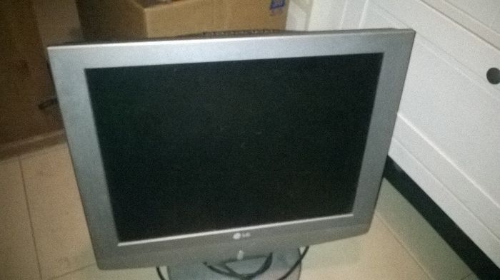 Telewizor / monitor LG -ok.20 cali