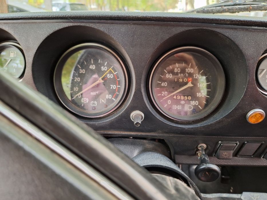 Продам ВАЗ НИВА 2121