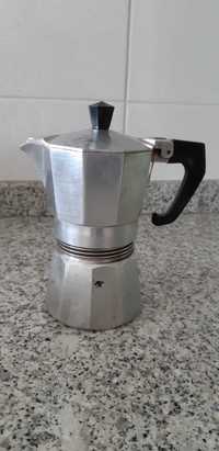 Cafeteira para 2 chávenas