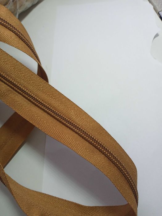 Блискавка на метраж №5, за 1 м 5 грн