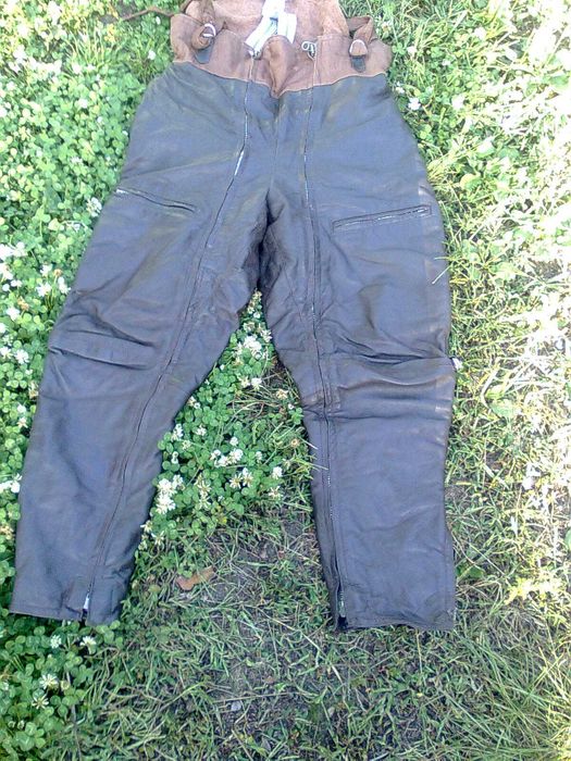 Штаны - комбинезон кожаные ,летные, Размер 52/3,Коричневый цвет,