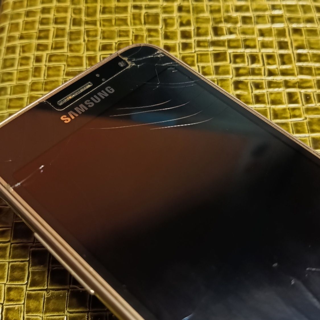 Samsung Galaxy J1 J120 2016 J120H-DS (донор или восстановление)