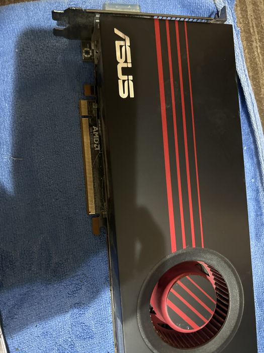 Видеокарта AMD Radeon HD 6870