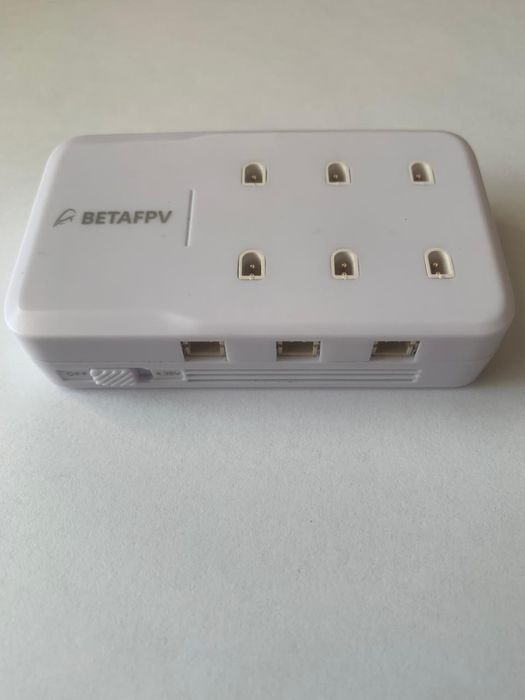 Зарядний пристрій BETAFPV