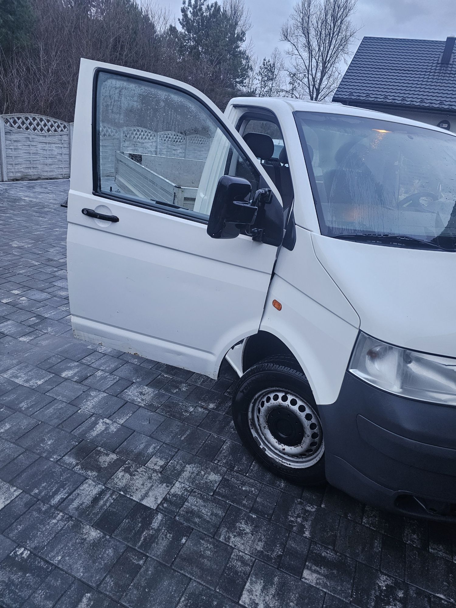 Sprzedam Wolkswagen  transporter T5