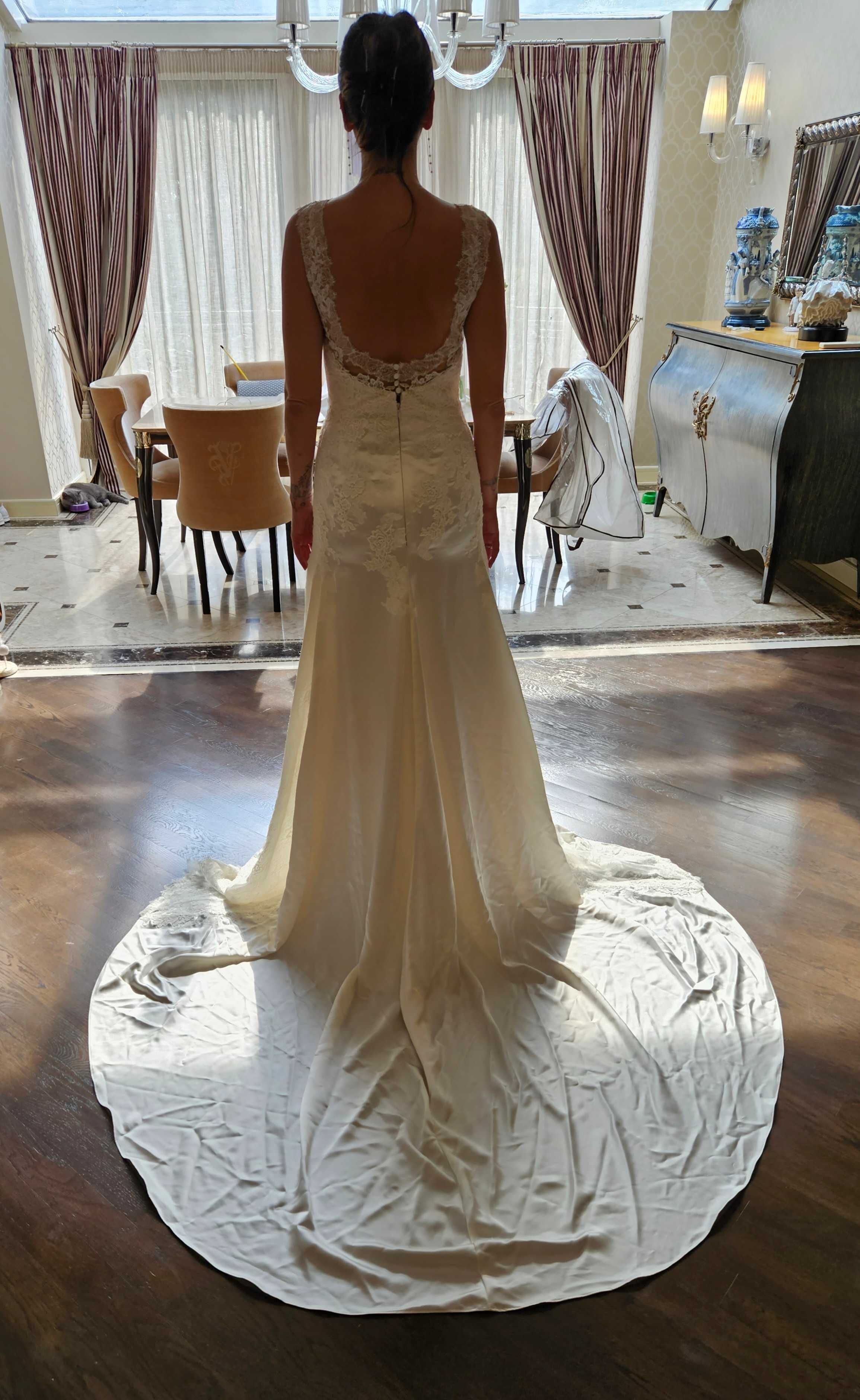 Весільна Pronovias (оригінал) нова, не ношена