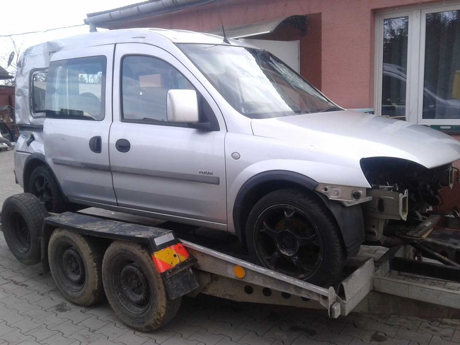 Opel Combo C Z157 Błotnik Prawy Przedni Sierp Lusterko Drzwi Boczne FL