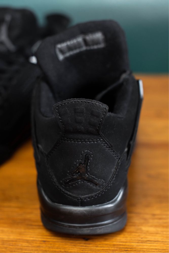 Air Jordan 4 Black cat кросівки