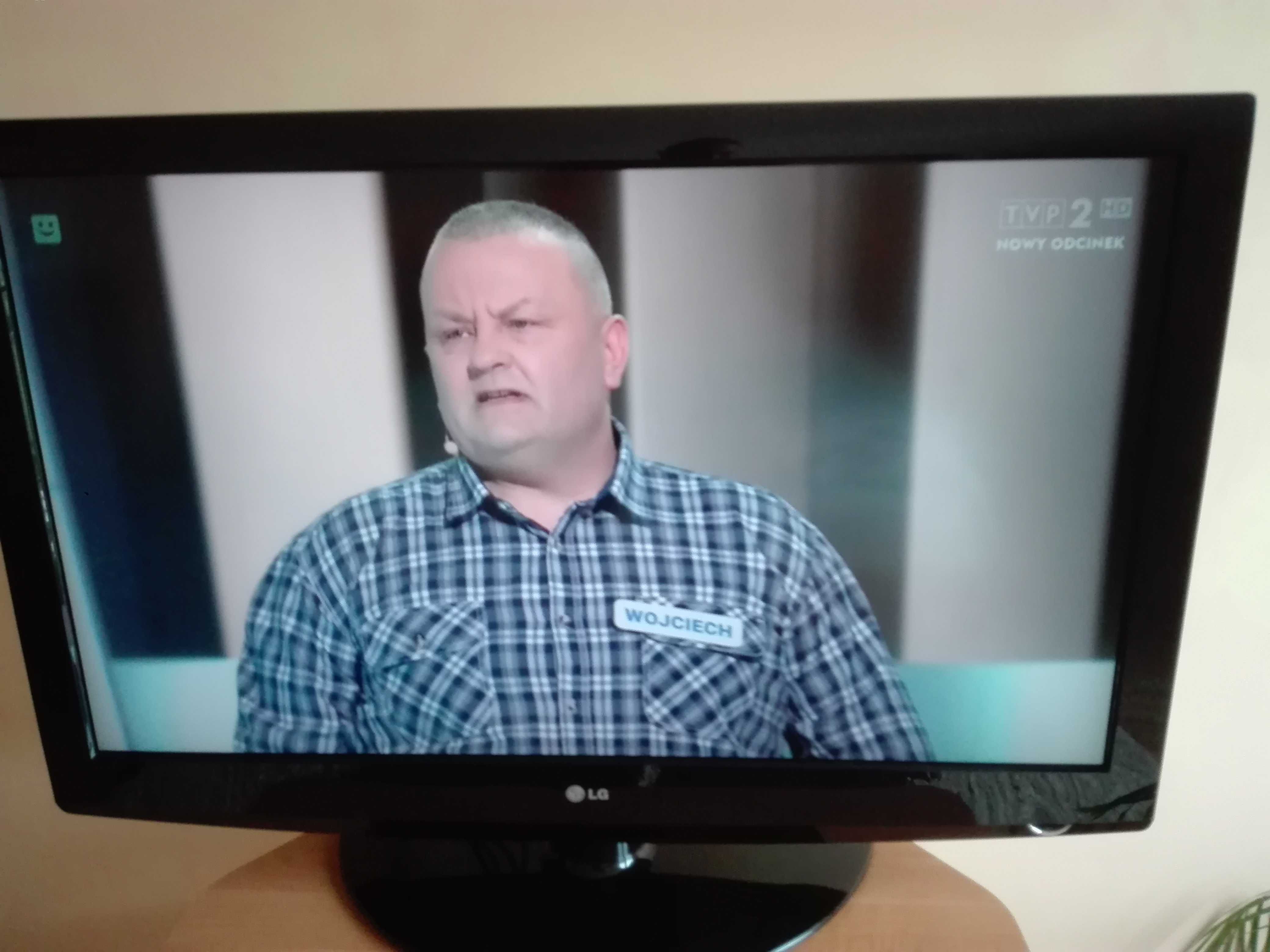 Telewizor LCD LG 42 LF2510-ZB   uszkodzony