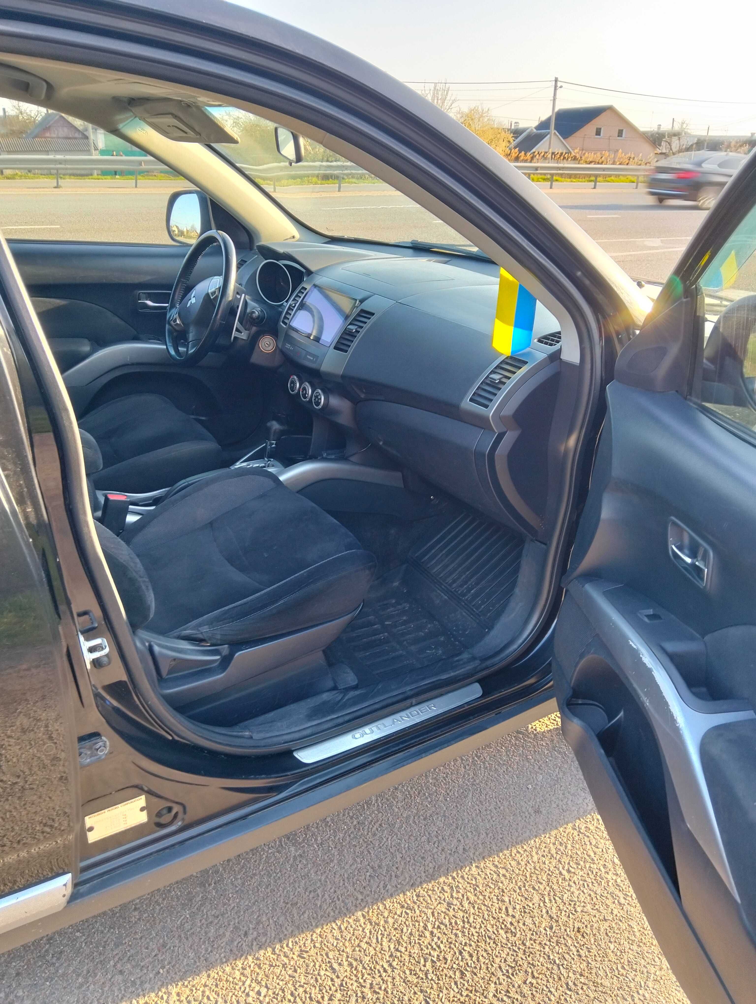 Mitsubishi outlander xl