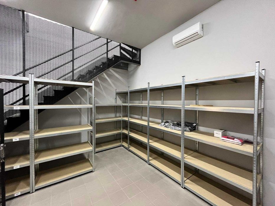 Стелаж оцинкований, полиці ДСП або метал