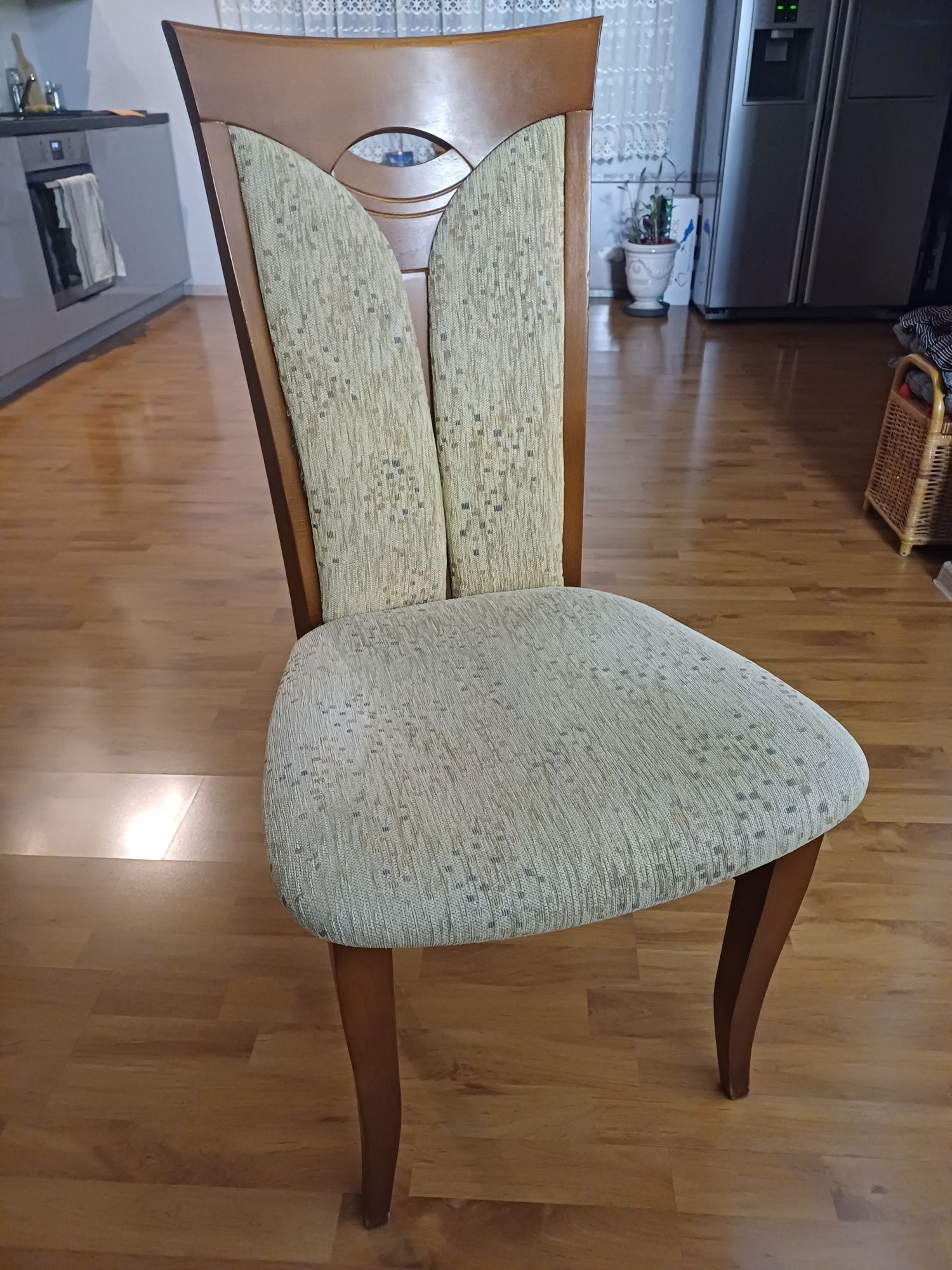 Krzesła drewniane tapicerowane 6szt