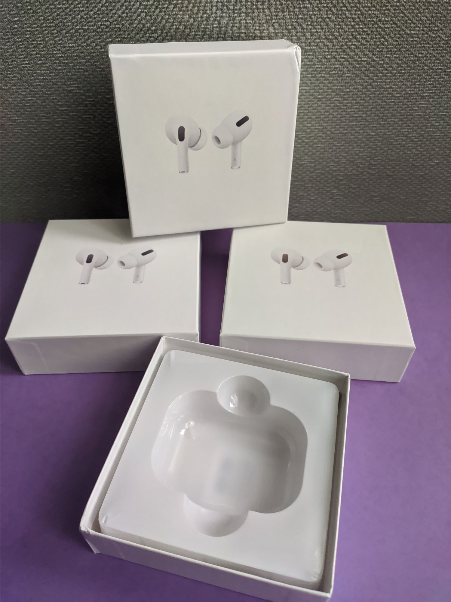 Pudełko po słuchawkach Airpods
