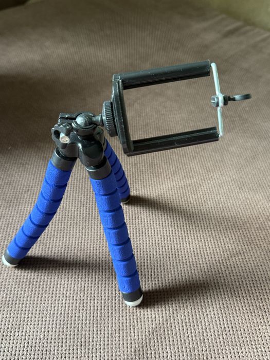 Гнучкий міні штатив восьминіг трипод тринога для телефону