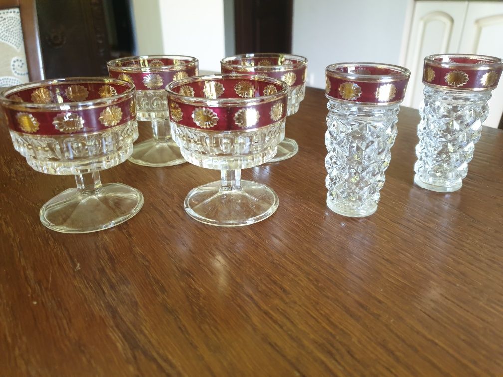 Kieliszki vintage lata 60-te.