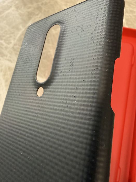 Віддам карбоновий чохол Latercase на OnePlus 8